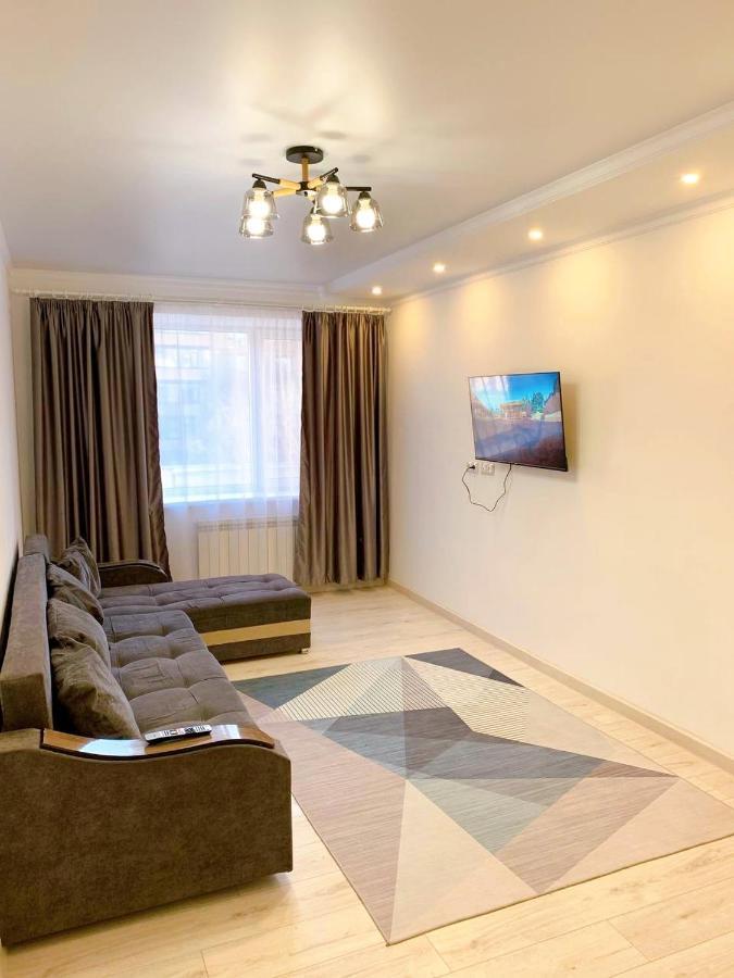 אוראל Sunny Home מראה חיצוני תמונה